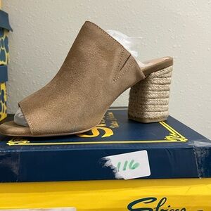 Sbicca Tan Mules with Peep Toe and Chunky Heel